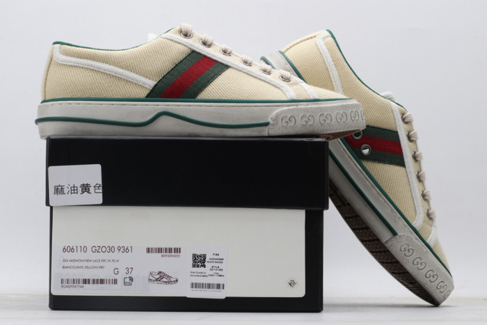 G*u*i low-top sneaker
