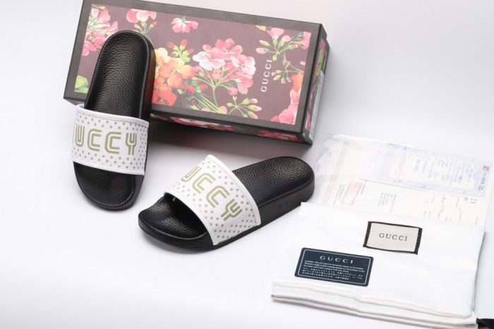 G*u*i slippers