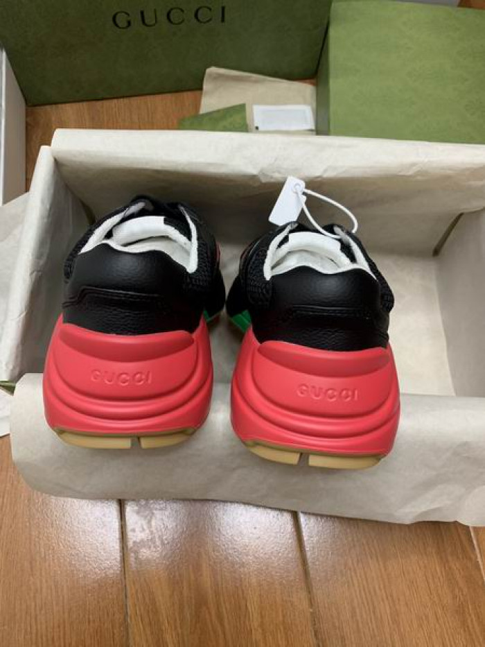 G*u*i sneaker