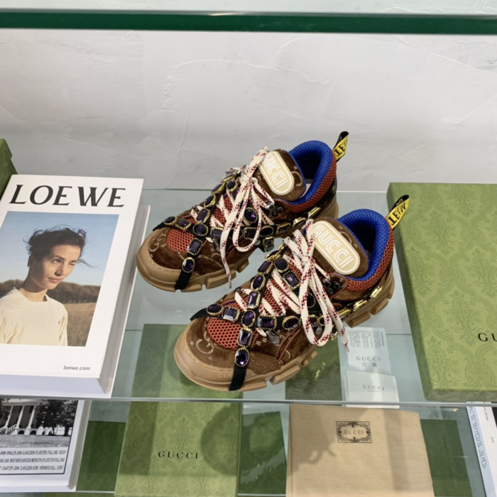 G*u*i sneaker