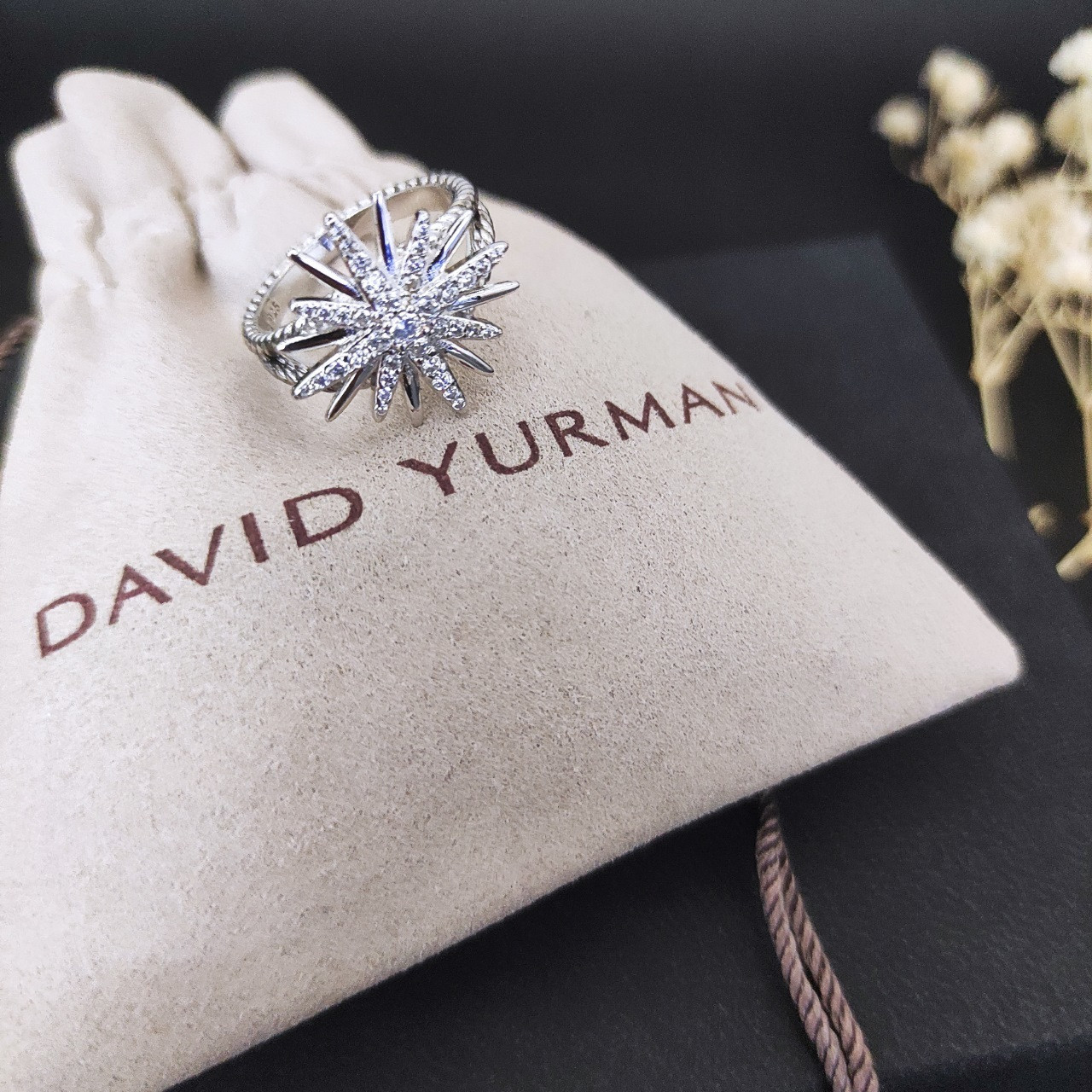 dau1d Yvrm*n sunflower starry ring