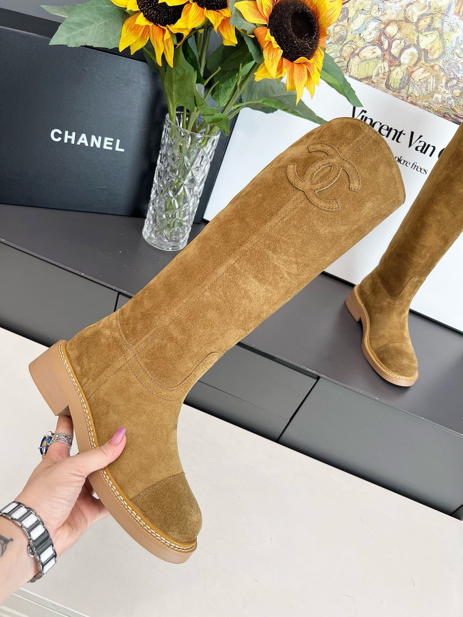 UA Ch**el Boots