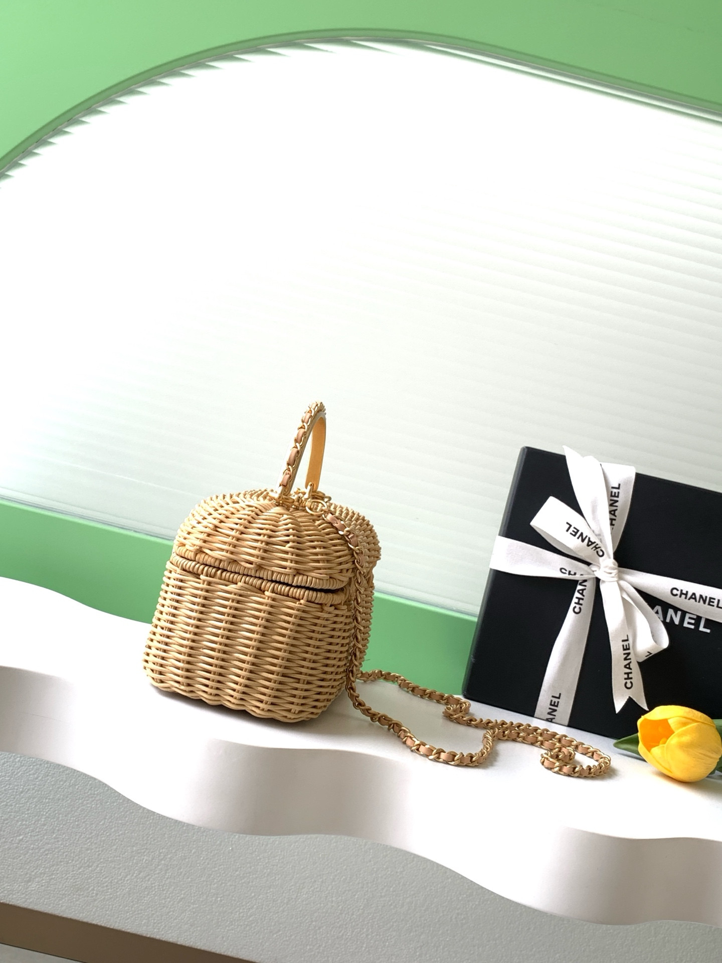 Ch**el vanity case 11.5x19.5x11cm