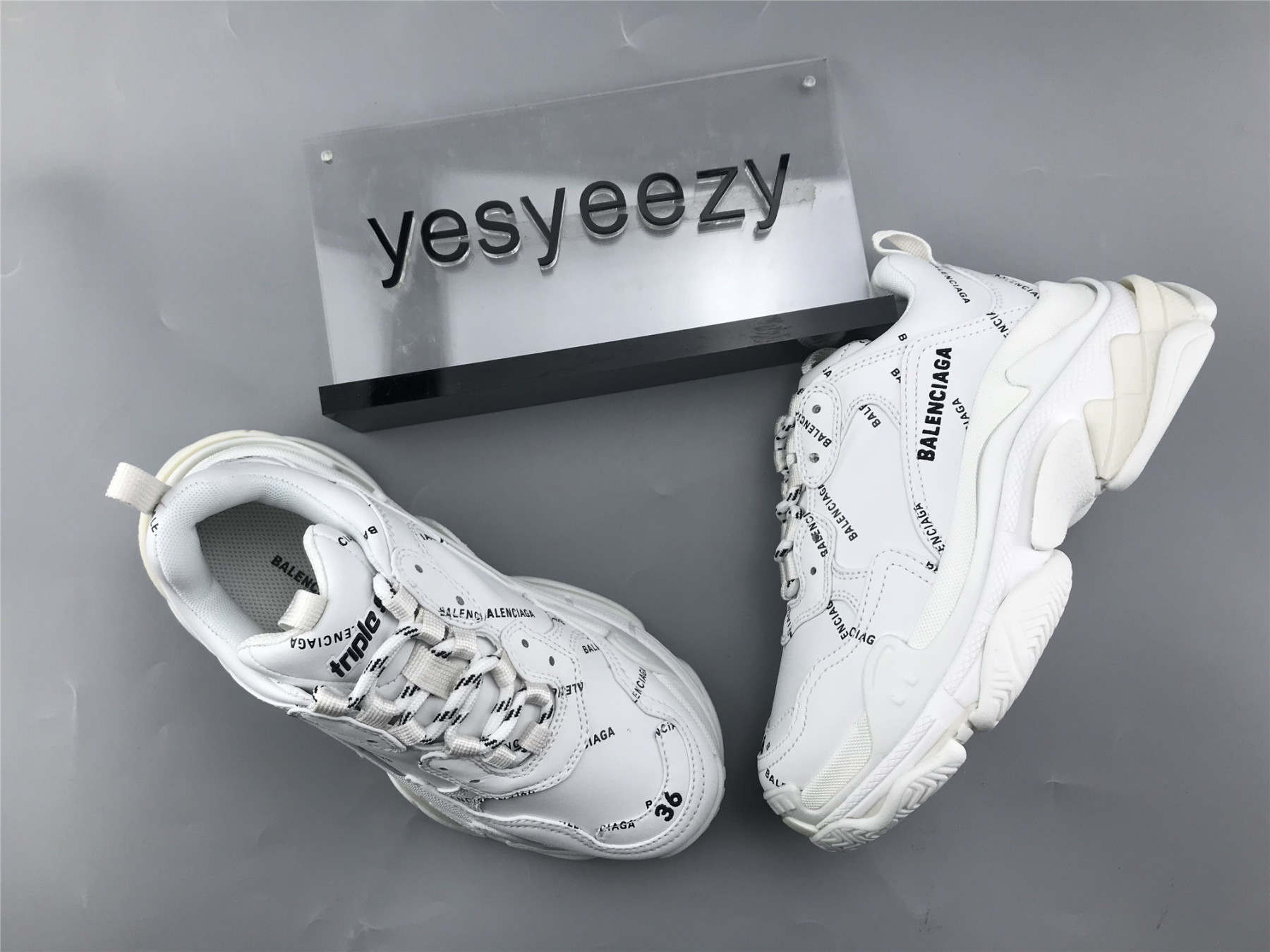 UA TRIPLE S SNEAKER WHITE