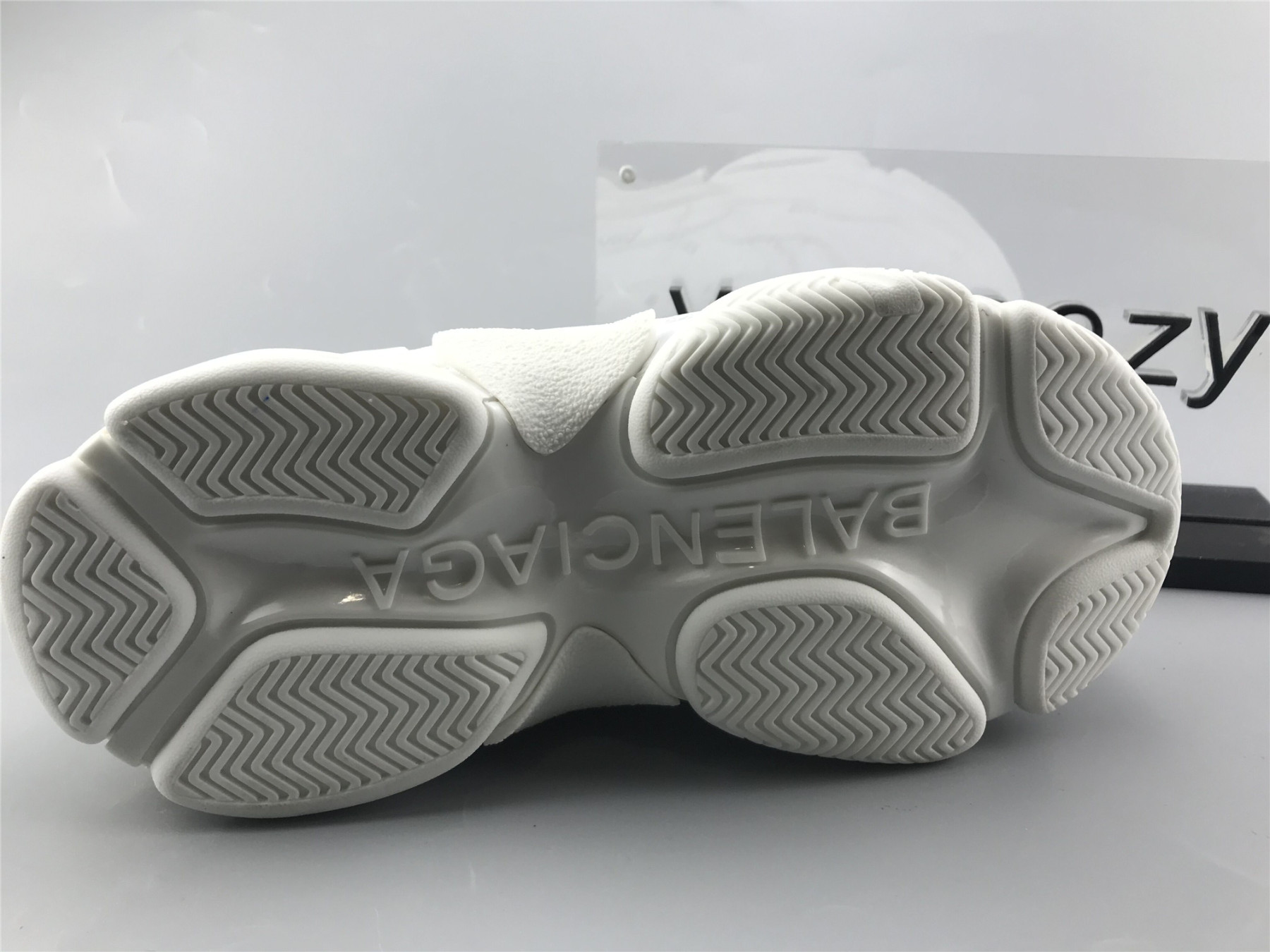 UA TRIPLE S SNEAKER WHITE