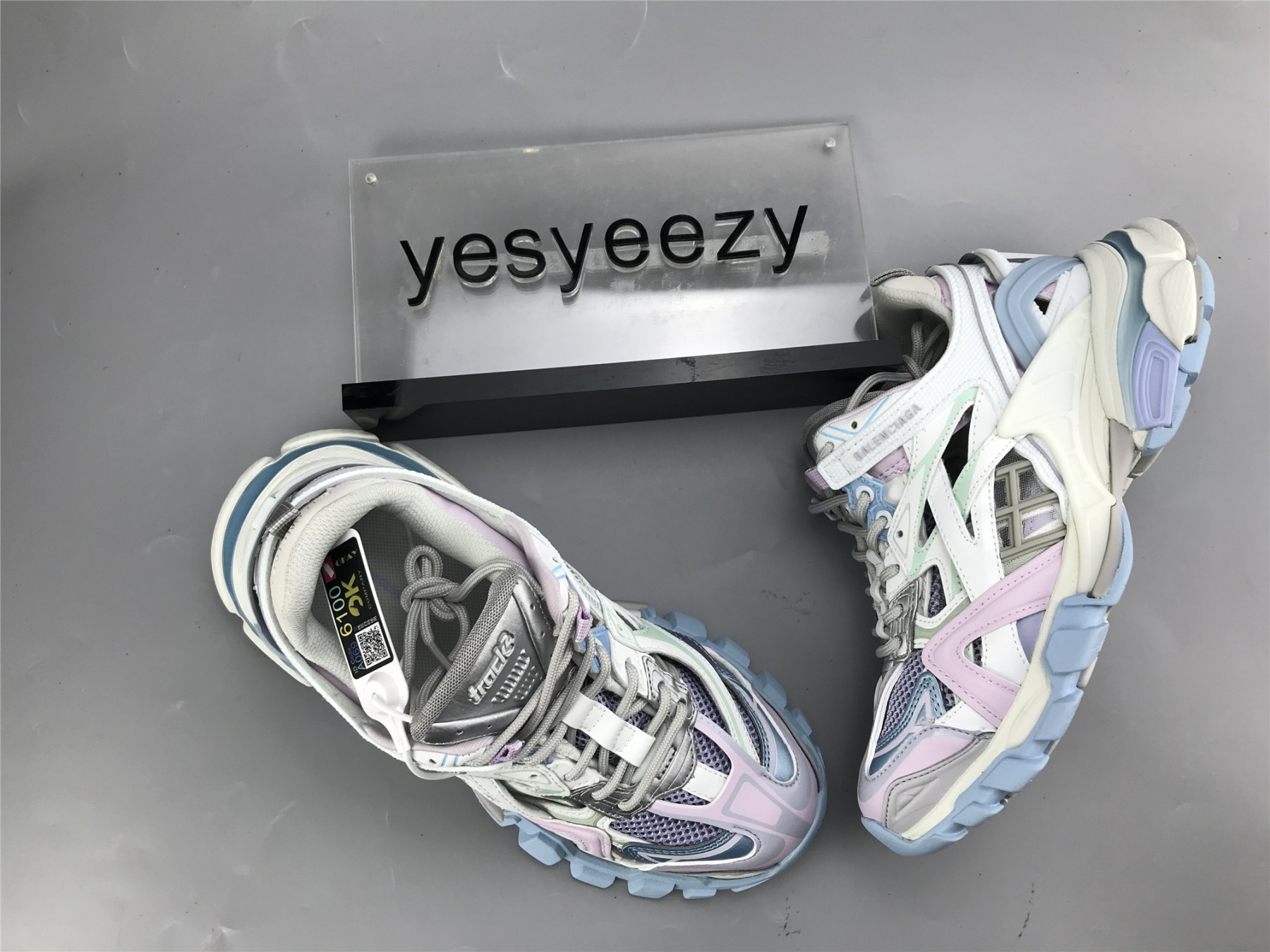 UA TRACK 2 TRAINER WHITE LIGHT BLUE