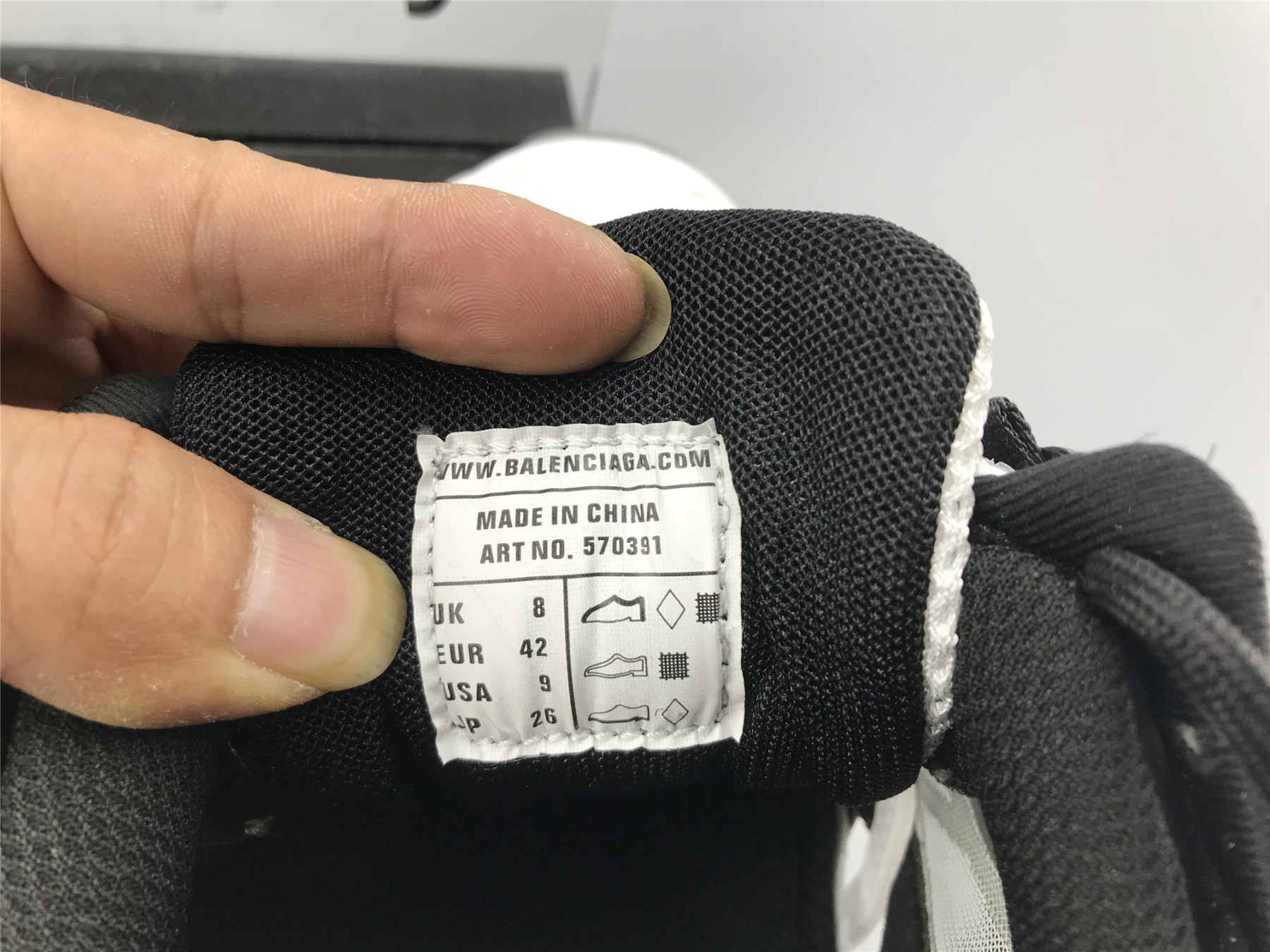 UA TRACK 2 TRAINER BLACK WHITE