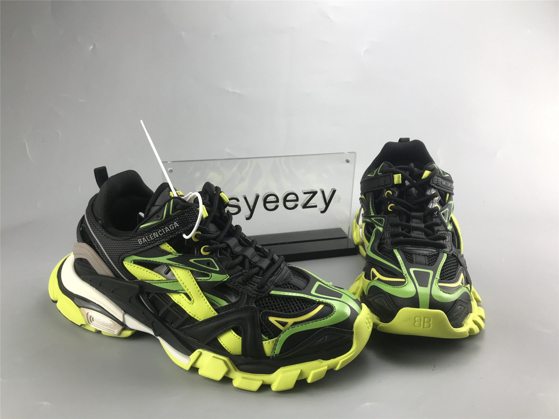 UA TRACK 2 TRAINER BLACK FLUORESCENT YELLOW
