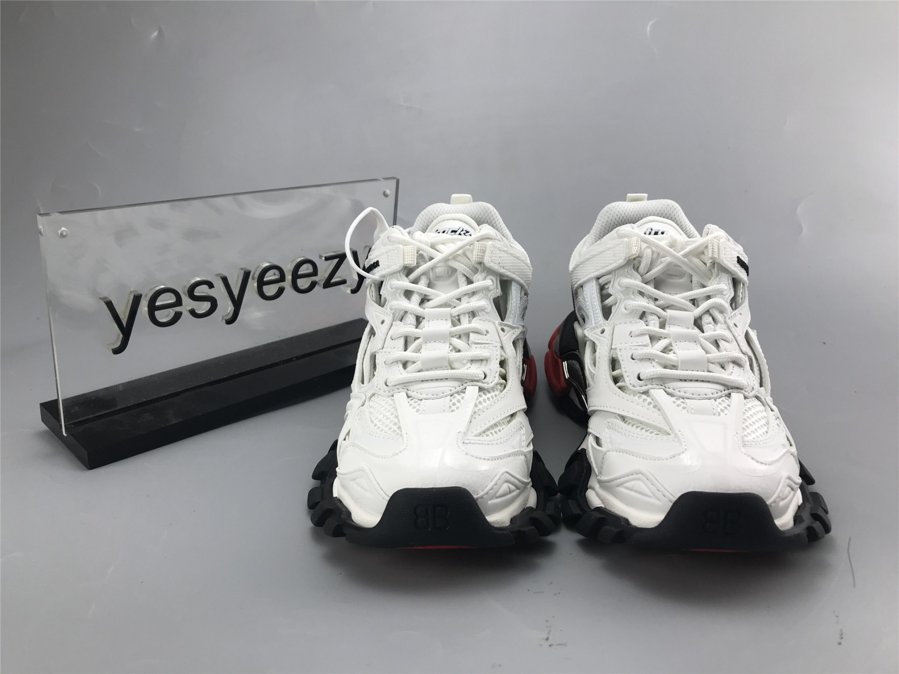 UA TRACK 2 TRAINER WHITE RED BLACK
