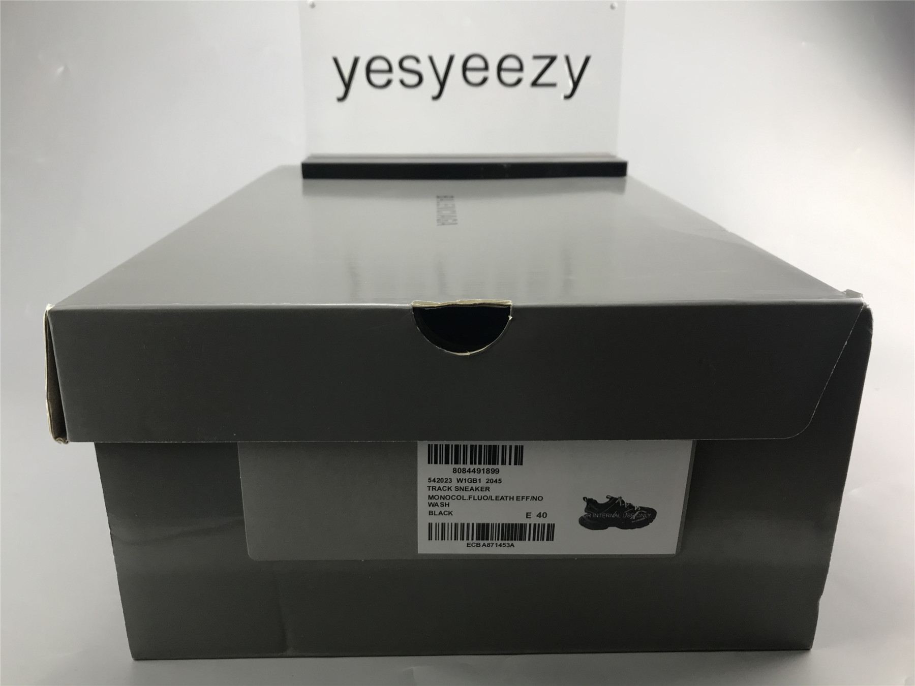 UA TRACK TRAINER BLACK SNEAKER