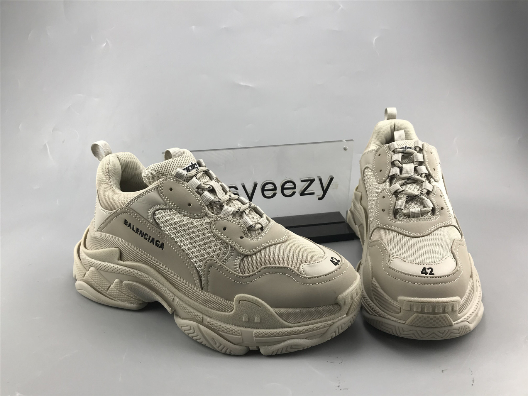 UA TRIPLE S SNEAKER RICE ASH