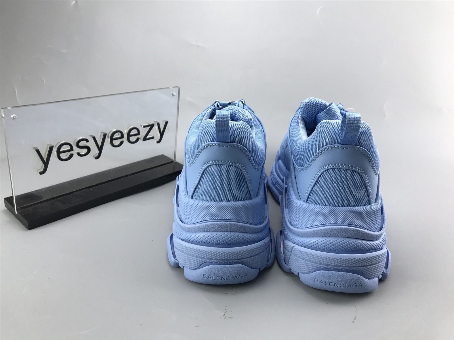 UA TRIPLE S SNEAKER MOONLIGHT