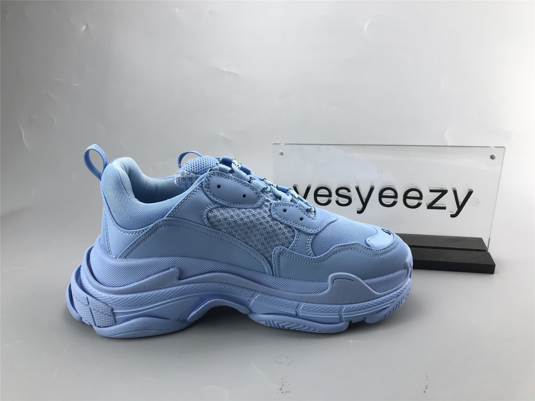 UA TRIPLE S SNEAKER MOONLIGHT
