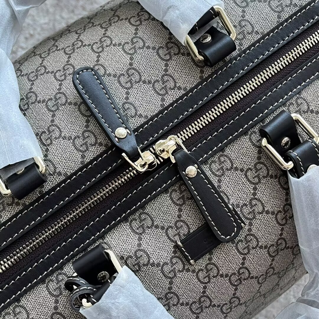 Gvc*1 Keepall Bag