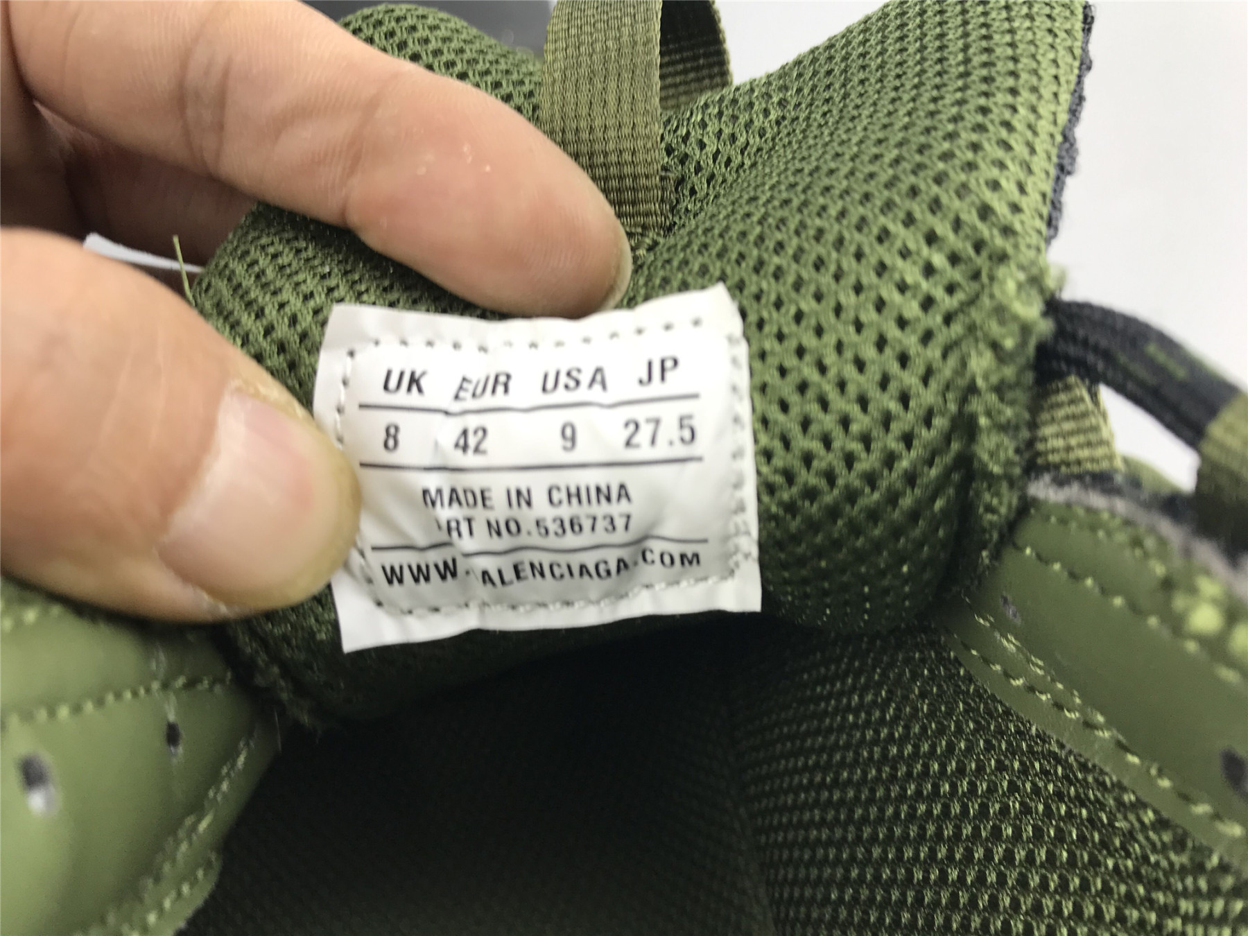 UA TRIPLE S SNEAKER ARMY GREEN