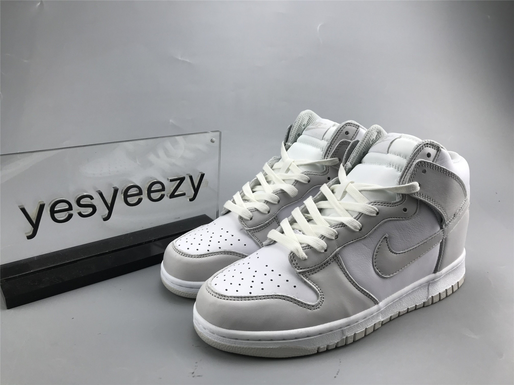 UA NIKE DUNK HIGH 