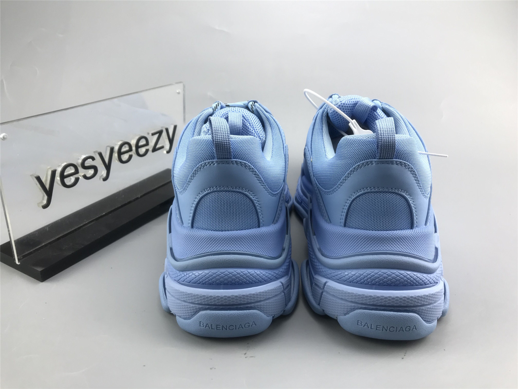 UA TRIPLE S SNEAKER LIGHT BLUE