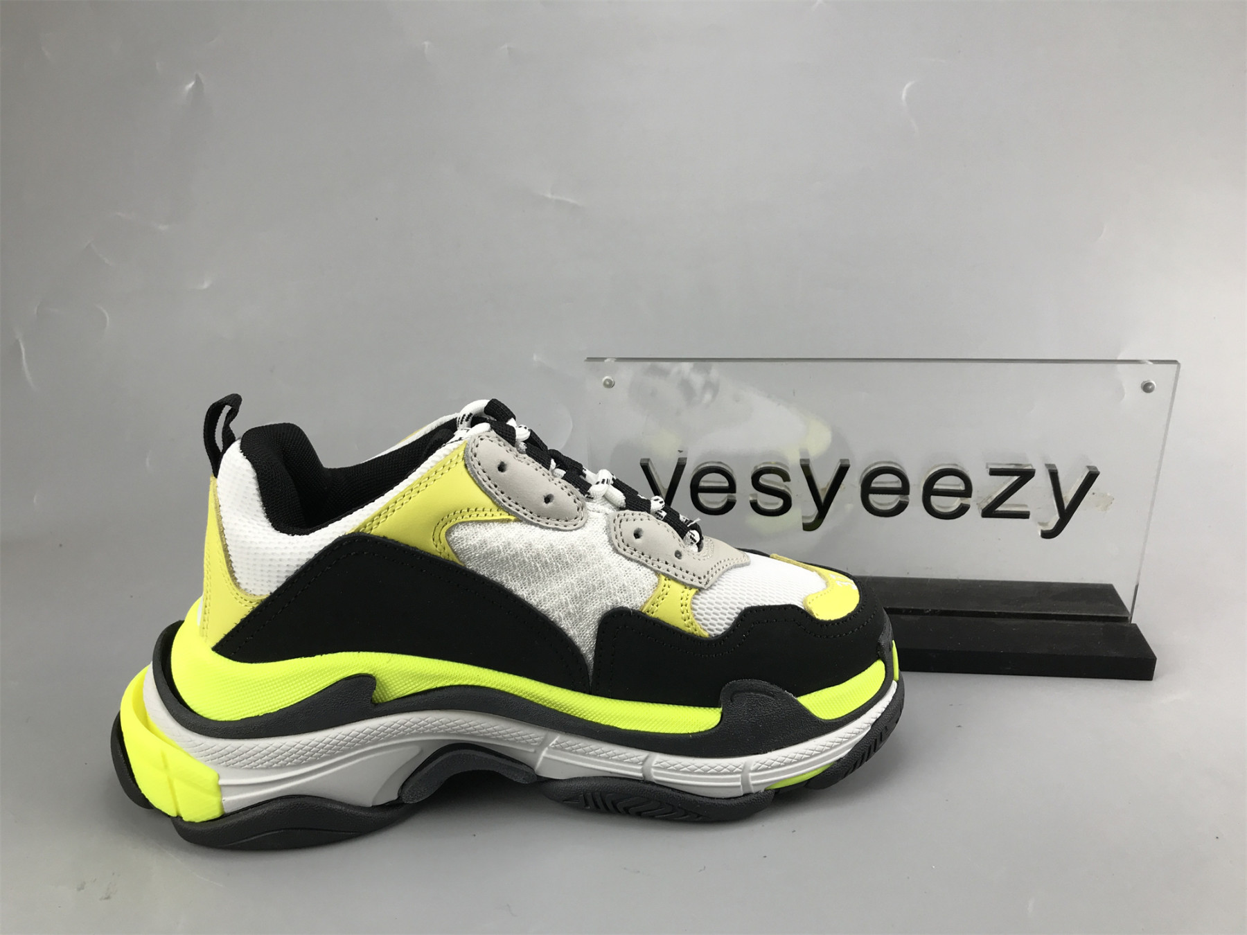ua triple s clear sole white G003e yellow
