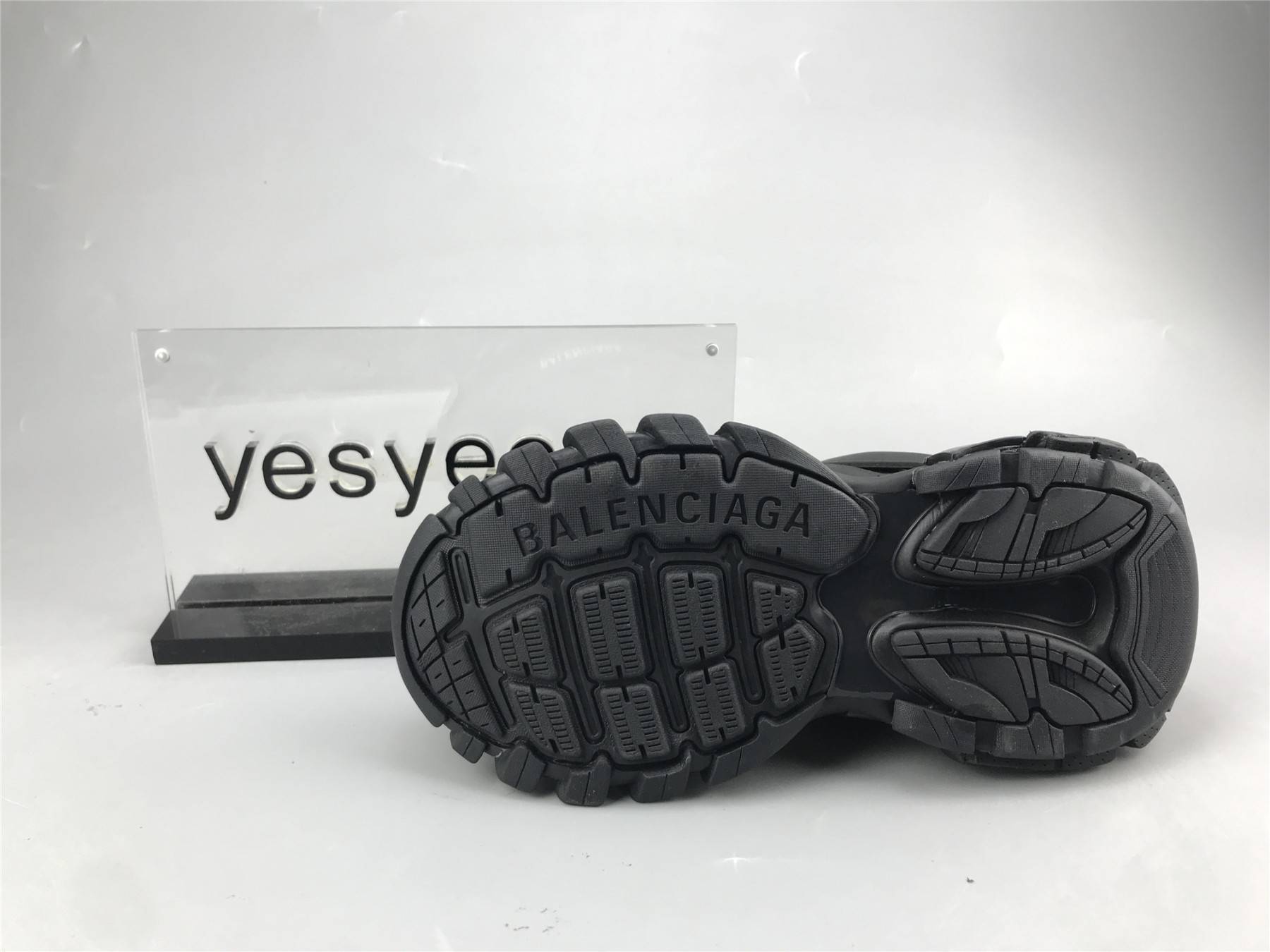 UA TRACK MULE BLACK