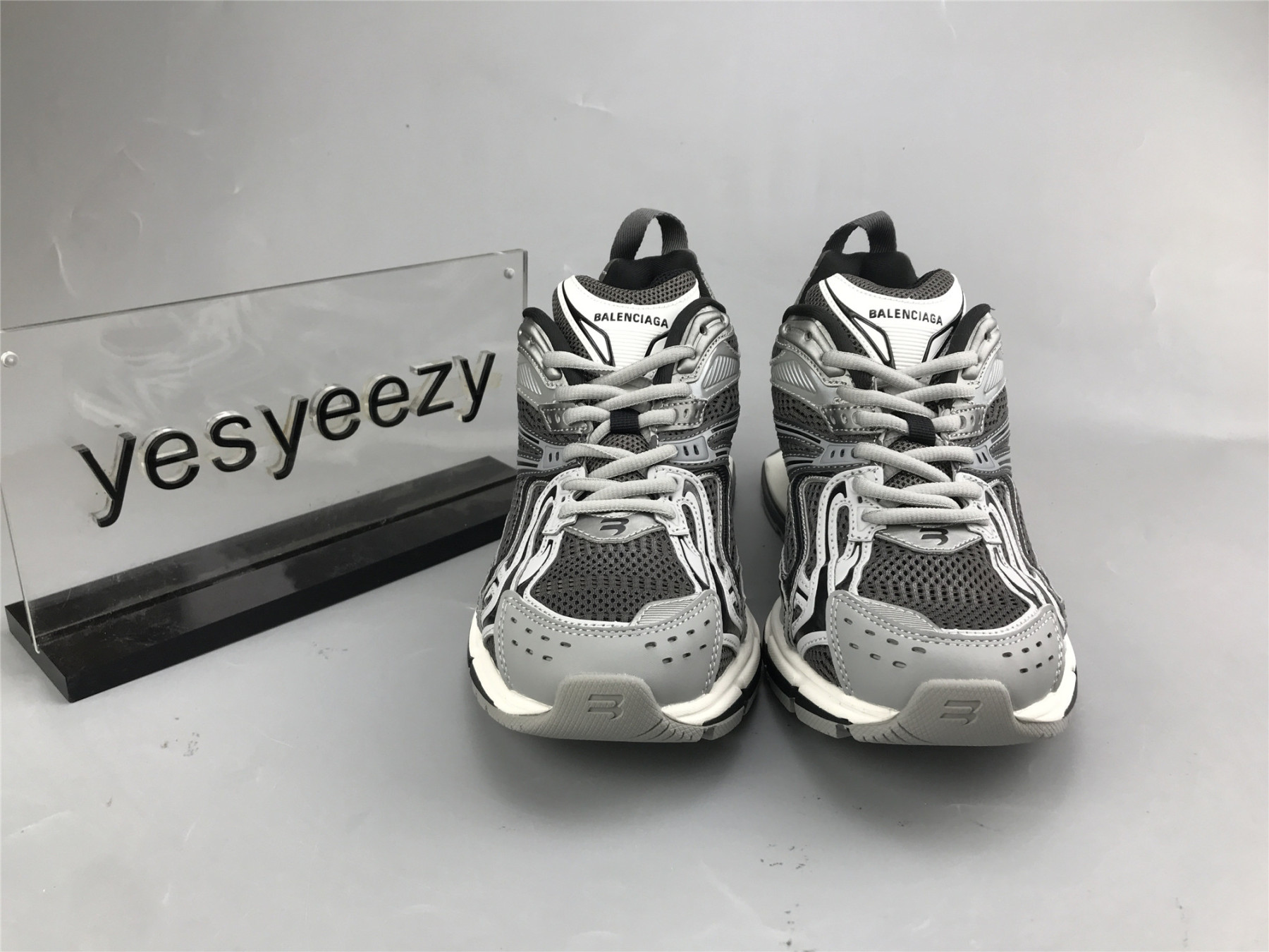 UA X-PANDER GRAY
