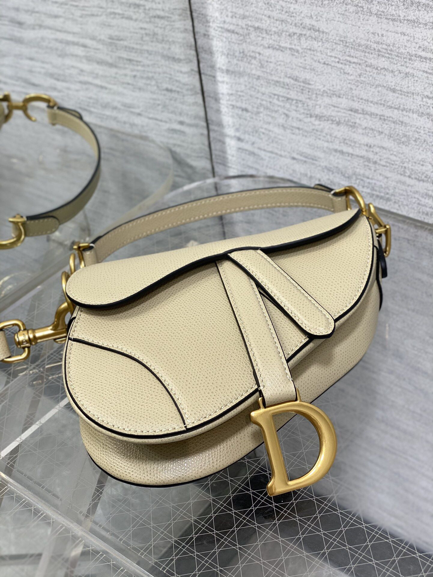 D10r Saddle Bag 25.5 x 20 x 6.5CM