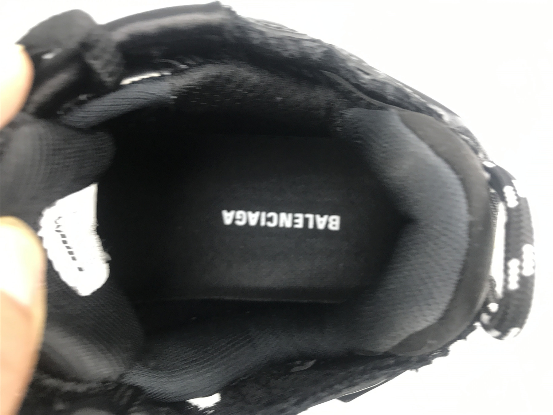 UA RUNNER BLACK