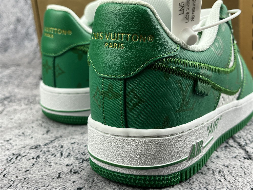 UA NIKE X LV AIR FORCE 1 LOW 