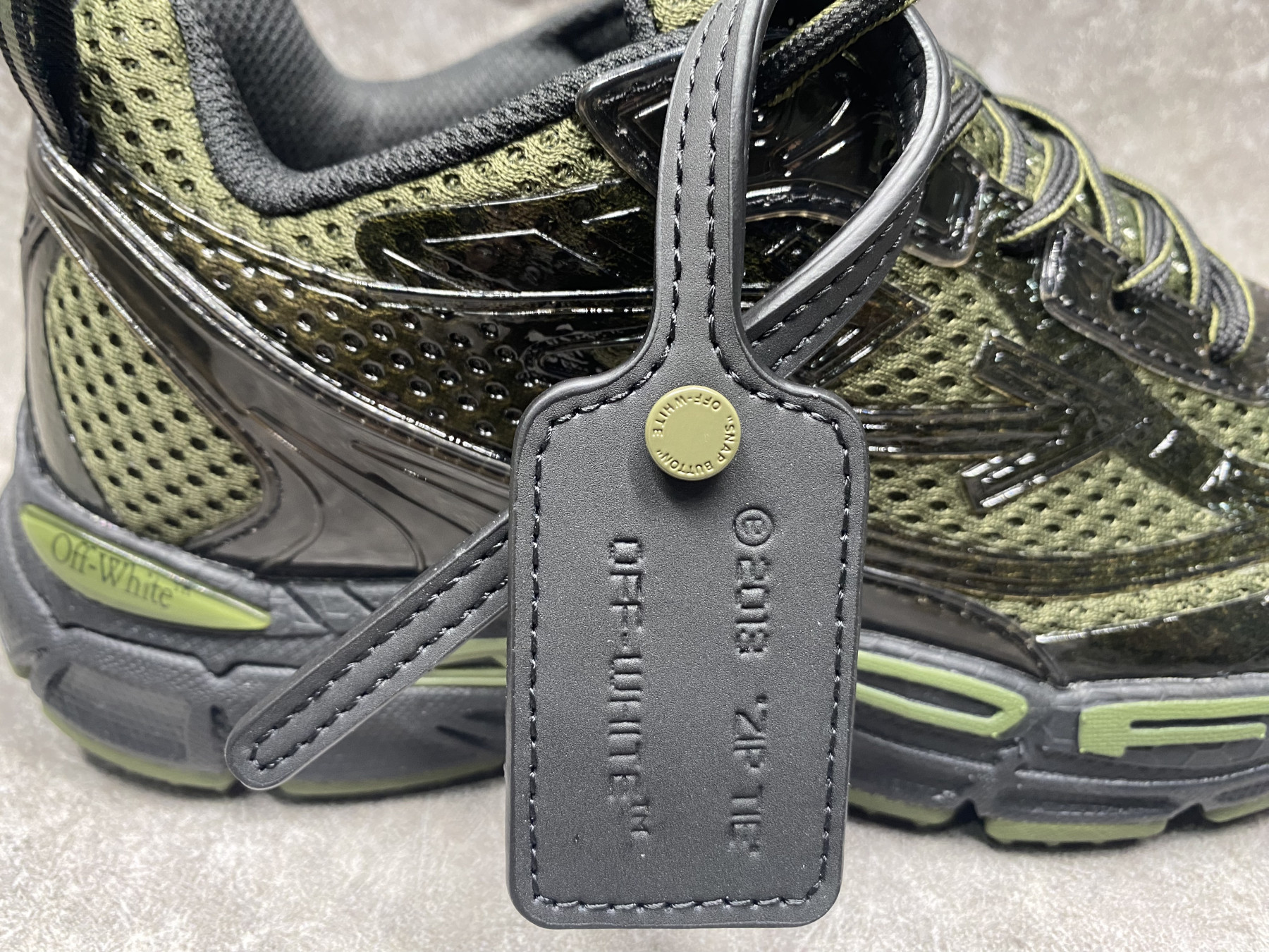 UA Off-White "BE RIGHT BACK"
