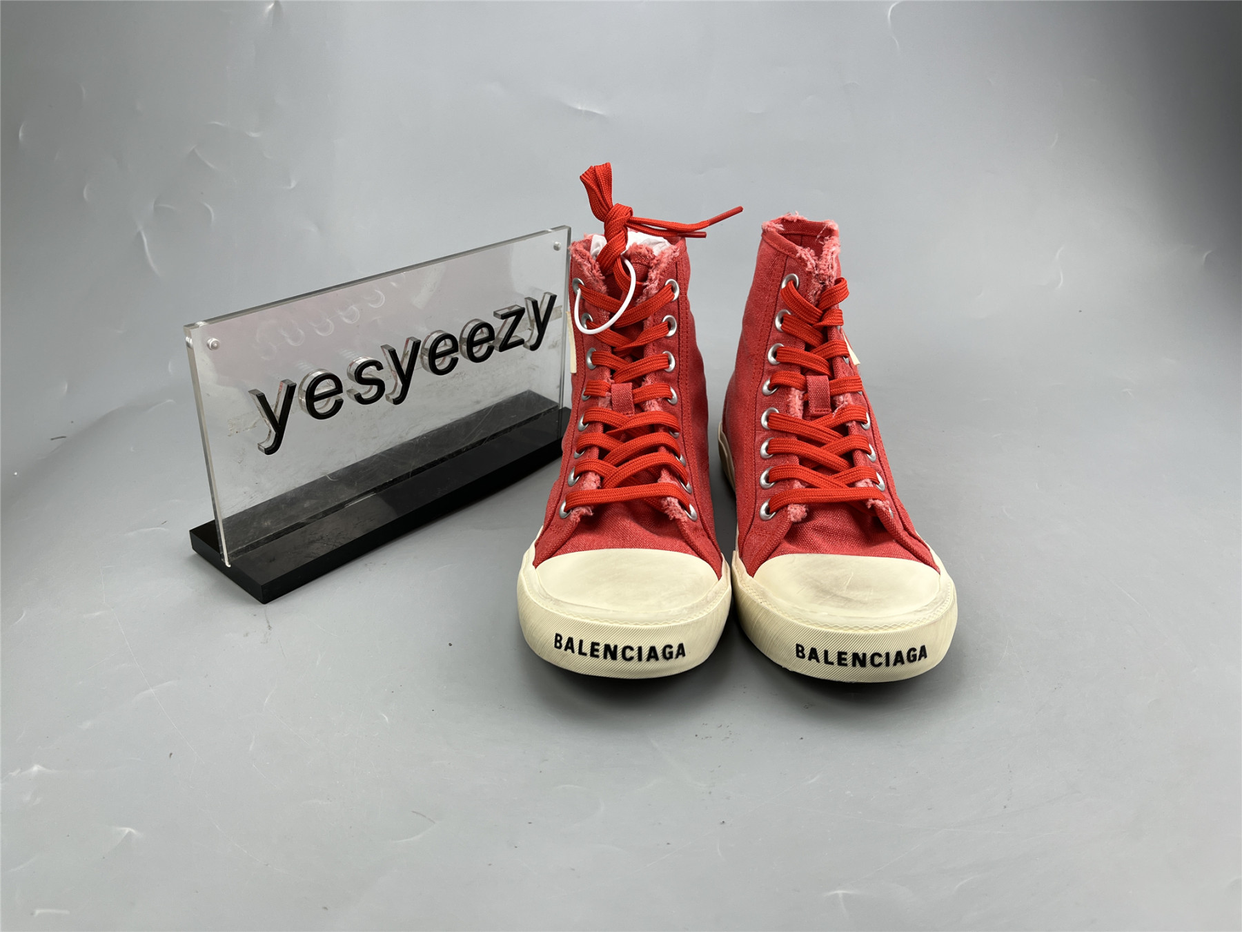 UA PARIS HIGH RED