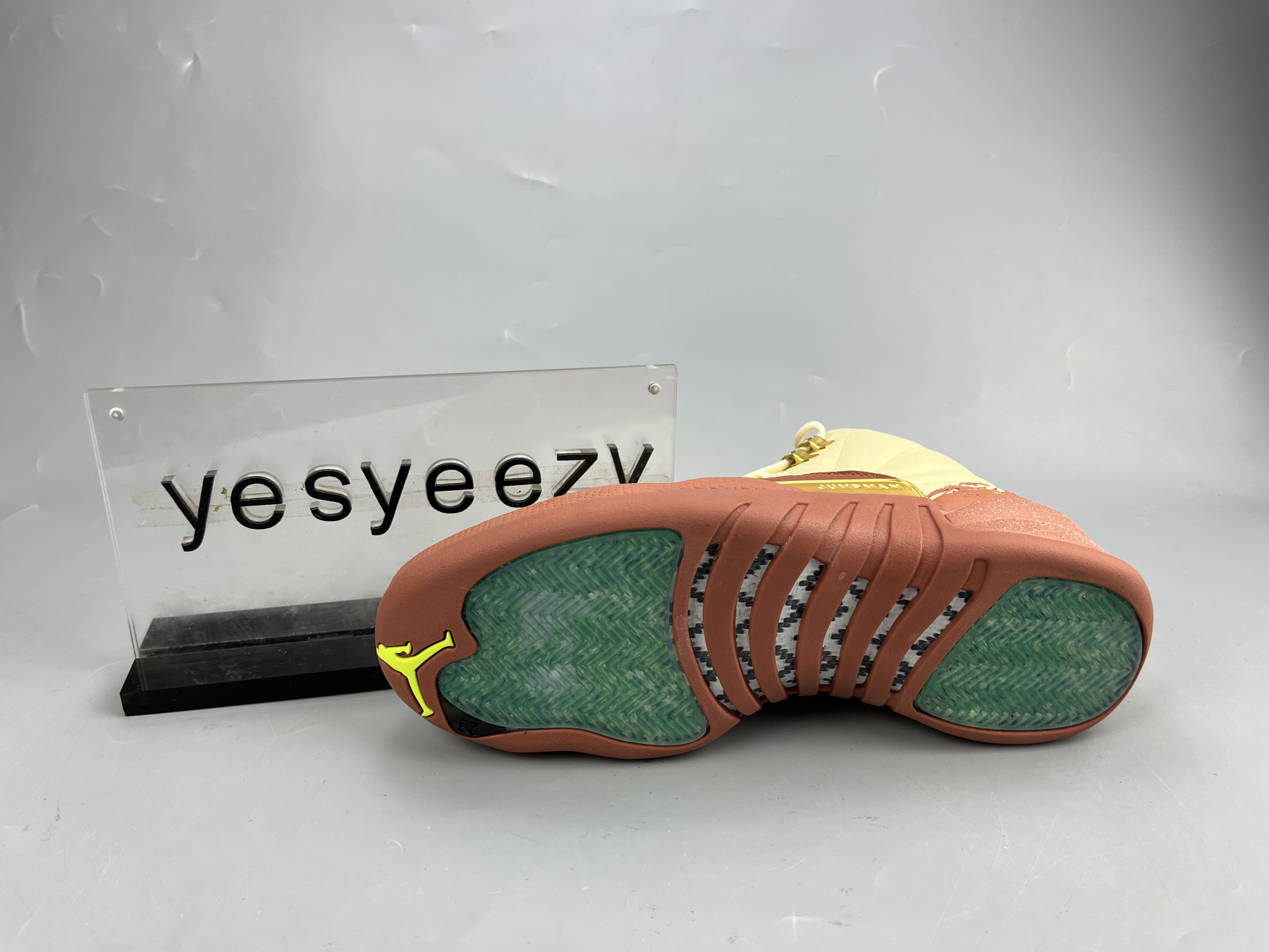 UA EASTSIDE GOLF X AIR JORDAN 12 RETRO 