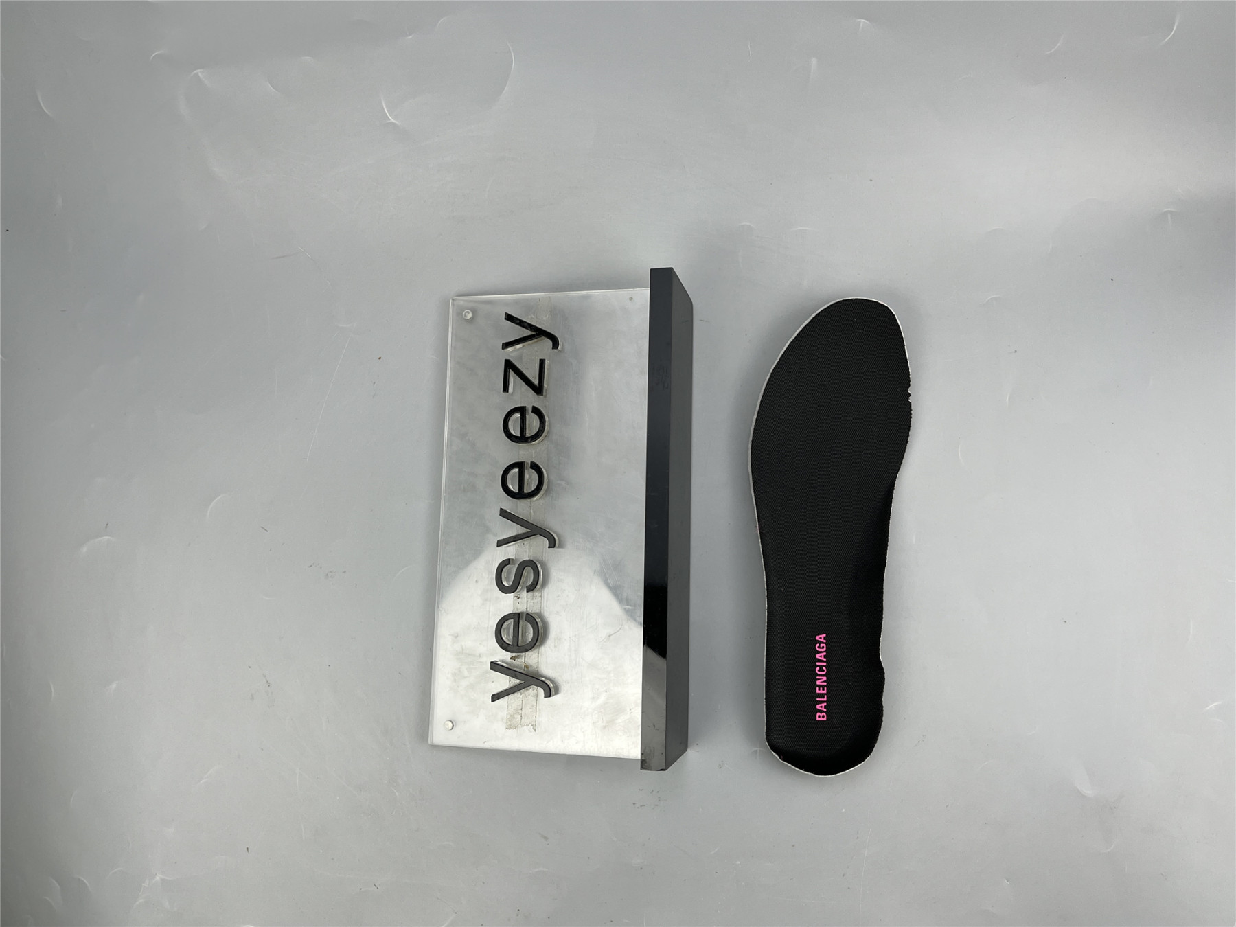 UA RUNNER PINK GREY BLK