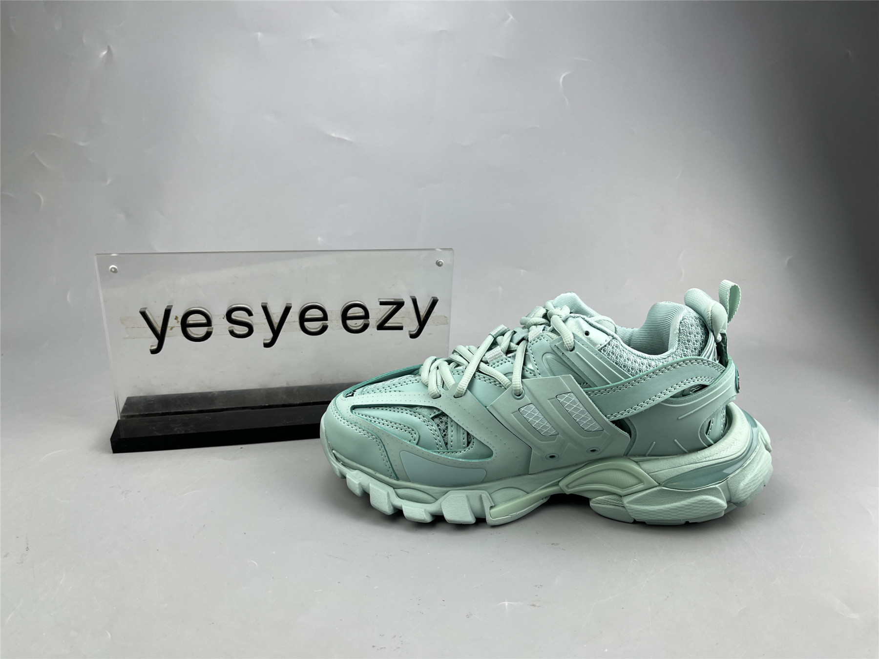UA TRACK SNEAKER ICE BLUE
