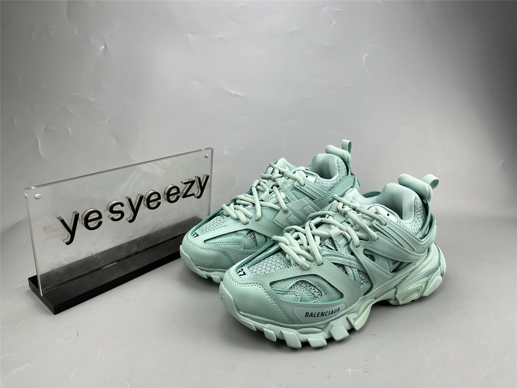 UA TRACK SNEAKER ICE BLUE