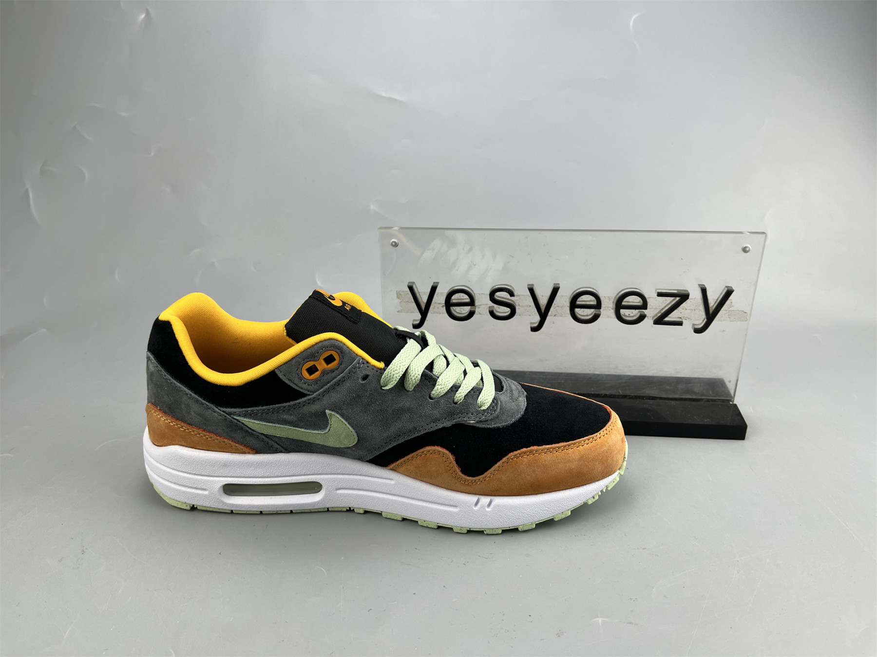 ua nike air max 1 preM1vm 