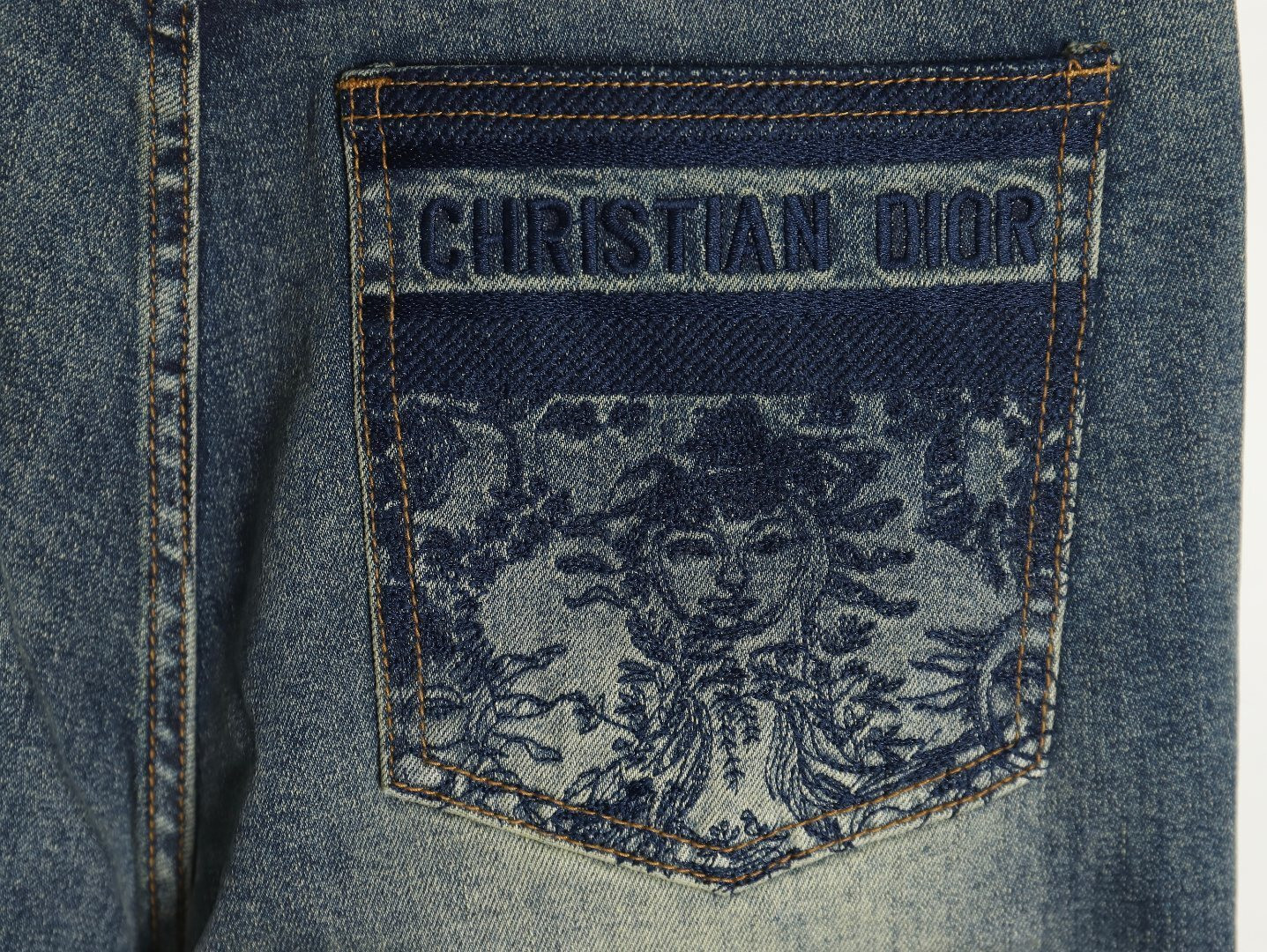 D10r Jeans