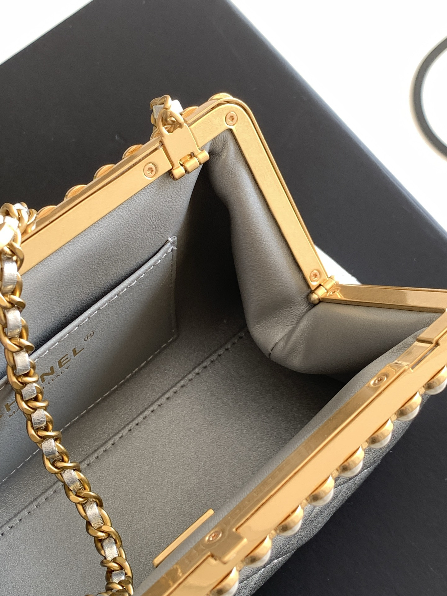 Ch**el clutch as5912 10x20x7cm