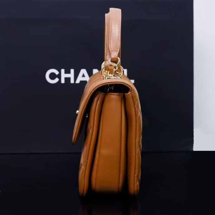 Ch**el flap bag with top handle 17x25x12cm