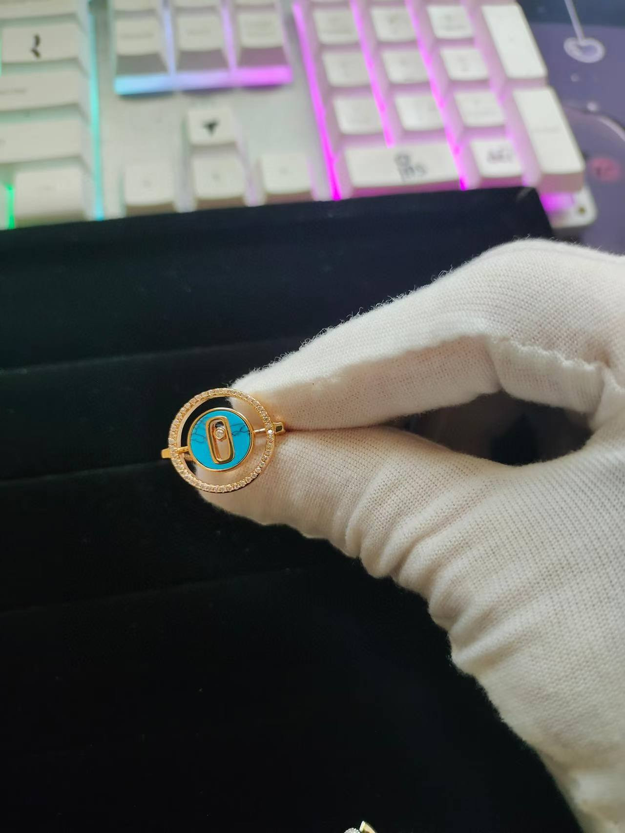 Mes1kaa ring