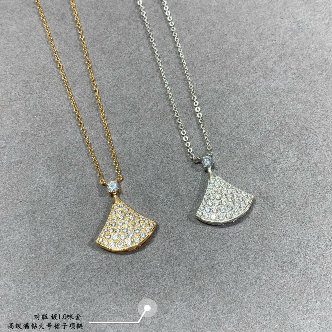Bv1g*ai Large D1am0nd fan-shaped skirt Necklace