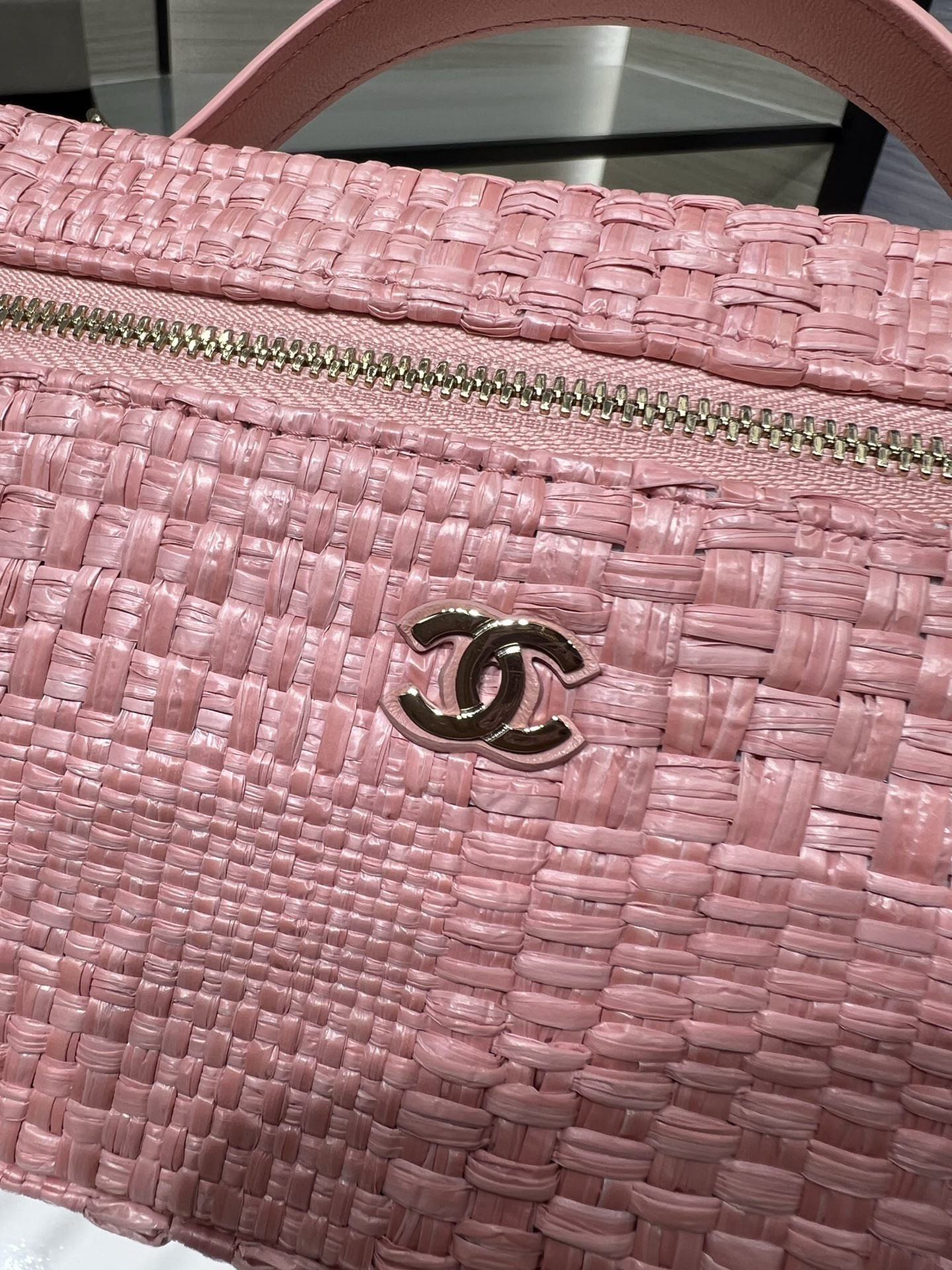 Ch**el classic vanity with chain handbag ap4385 17x19.5x5cm