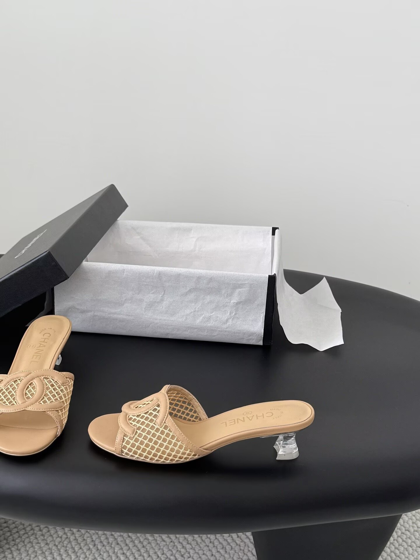 ua Ch**el sandals 4.5cm heel