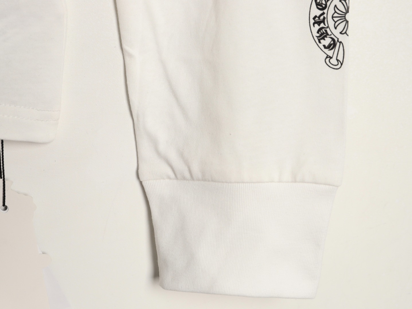 Ch*0me He**ts 25FW Long-sleeved T-shirt