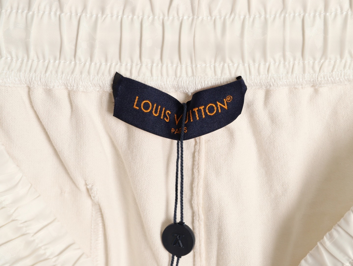 l0vis Vvtt0n lv knitting shorts suit