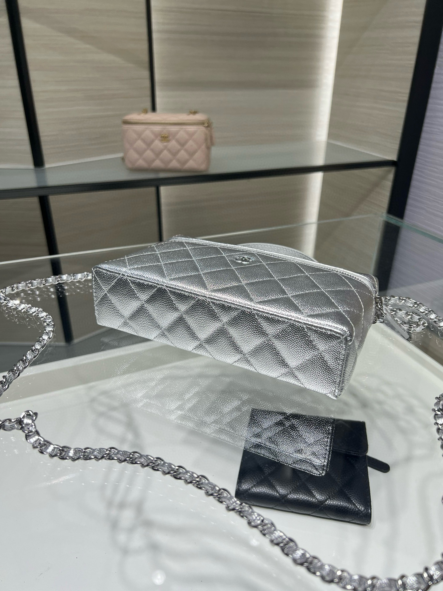 Ch**el classic vanity with chain handbag ap4385 17x19.5x5cm