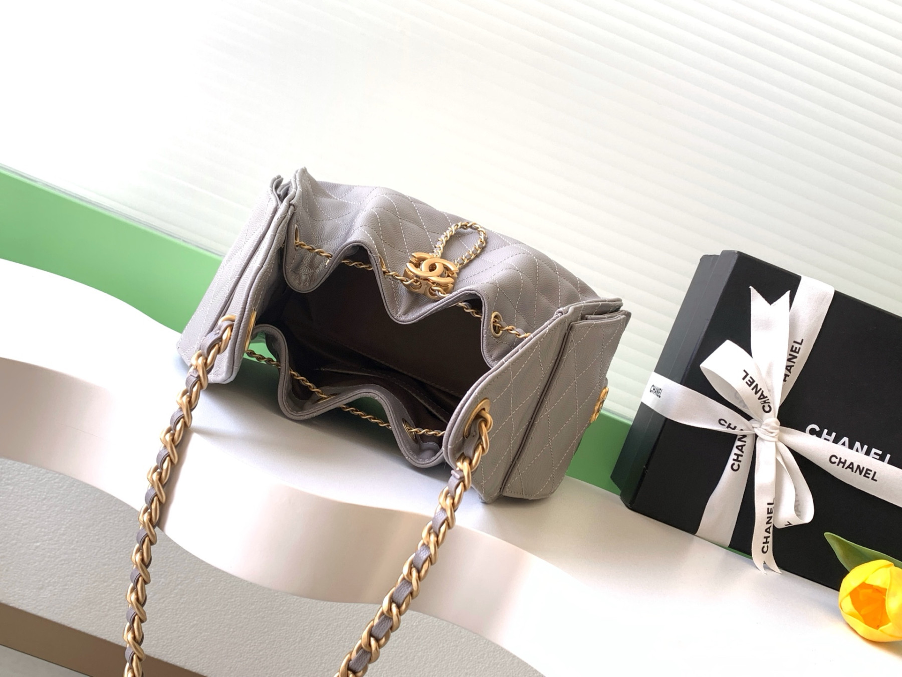 Ch**el 25c bucket bag 30x26x14cm