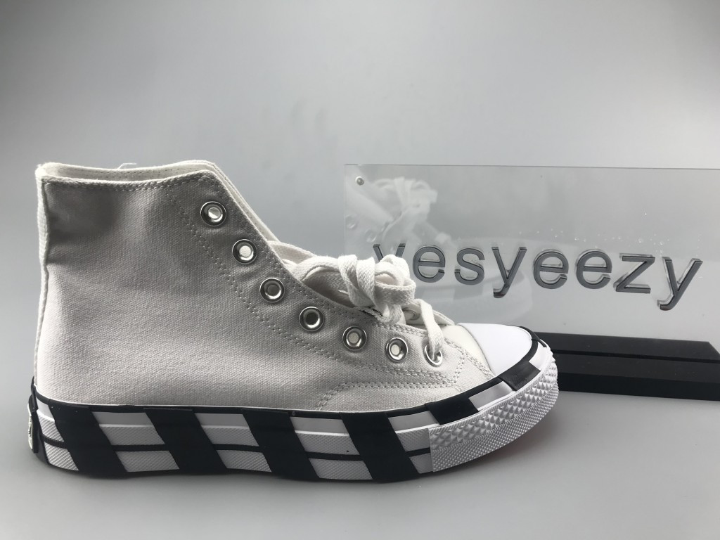 UA OFF WHITE CONVERSE CHUCK 70