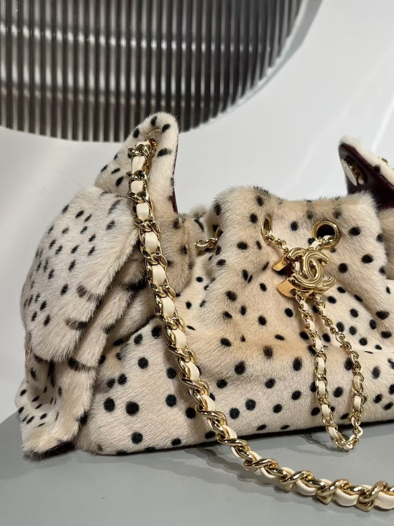 Ch**el 25c bucket bag 20x22x12.5cm