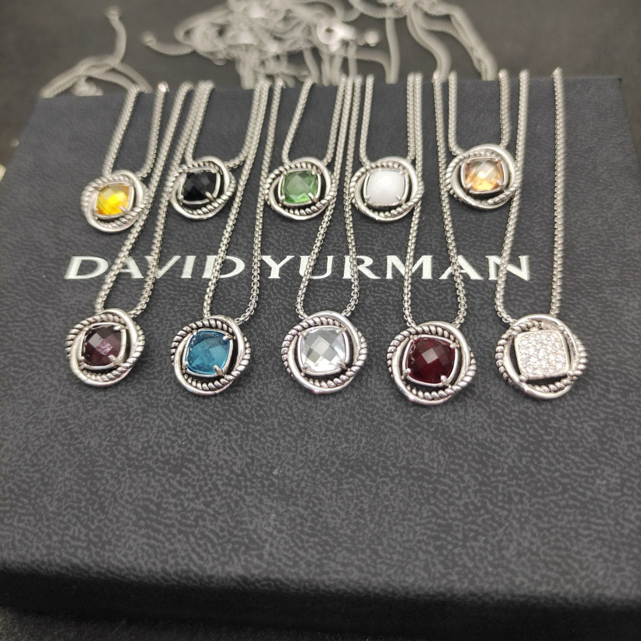 dau1d Yvrm*n square d1am0nd necklace(main stone 7mm, chain thickness 1.5mm, length 45+5cm delay chain)
