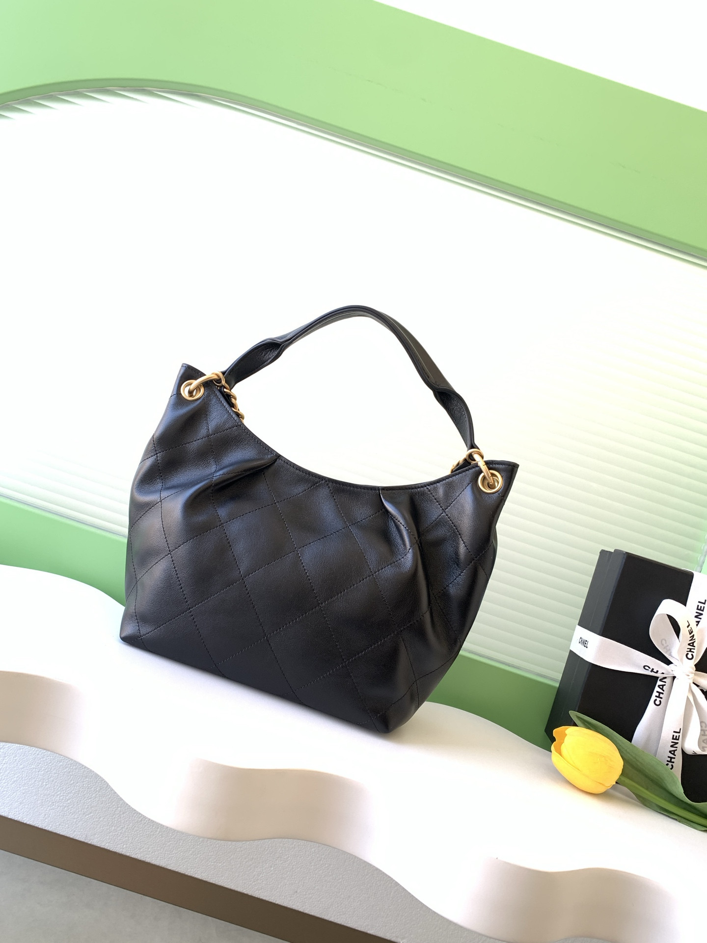 Ch**el hobo bag 24x31x10cm