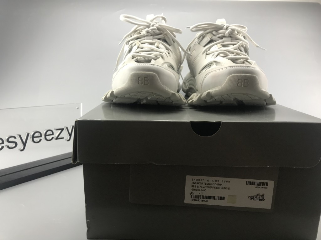 UA TRACK TRAINERS IN WHITE AND WHITE MESH AND NYLON